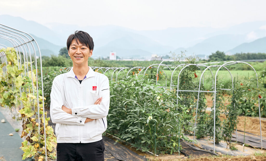 食品残さを自社で肥料化し、食品廃棄量を15%削減